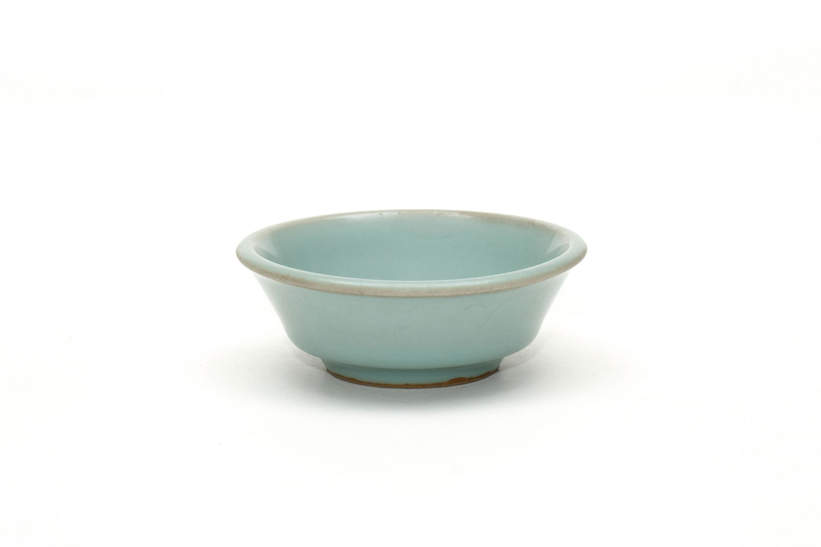 A Longquan Celadon Glazed Brush Washer (1 of 5)