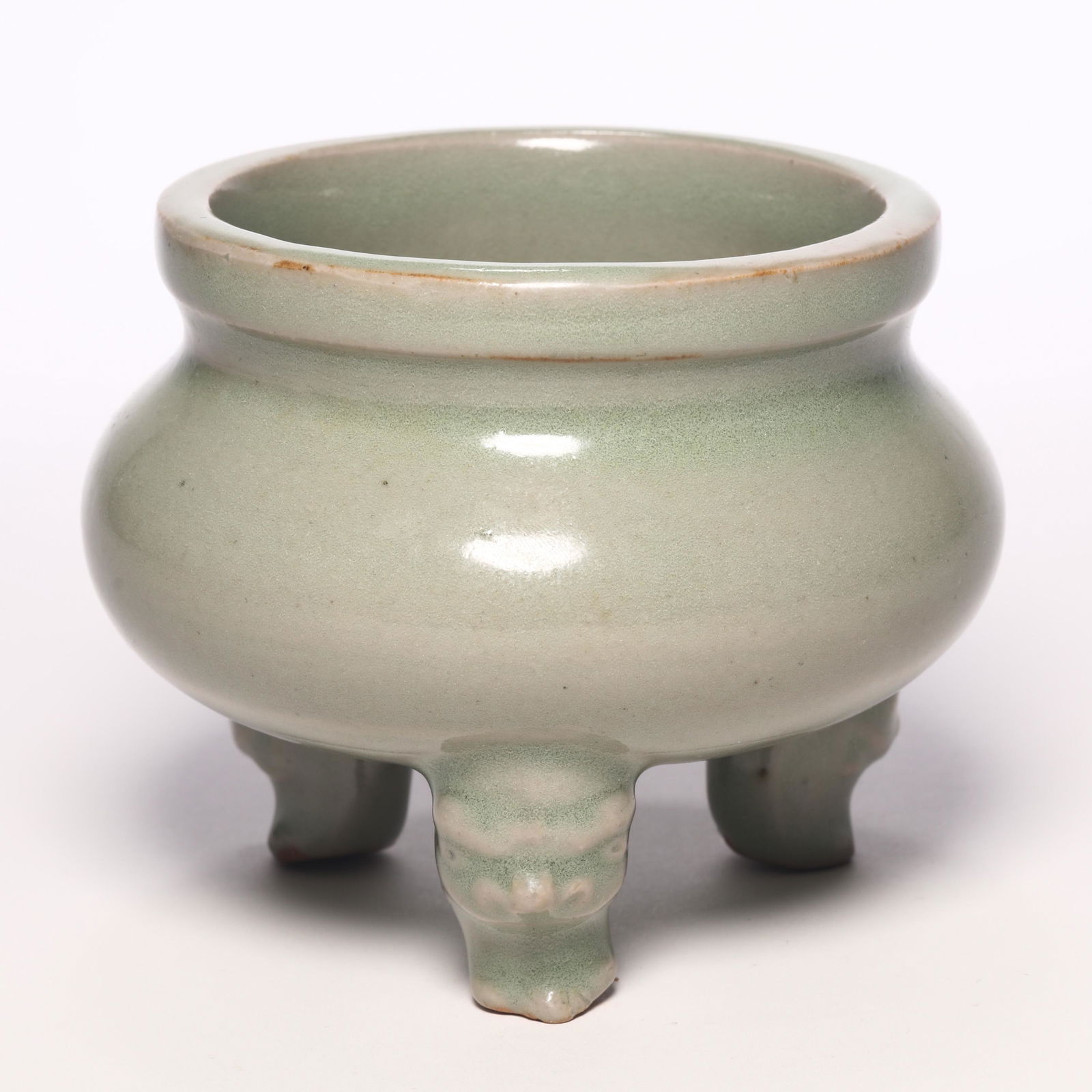 A Yaozhou Ware Tripod Censer (1 of 7)