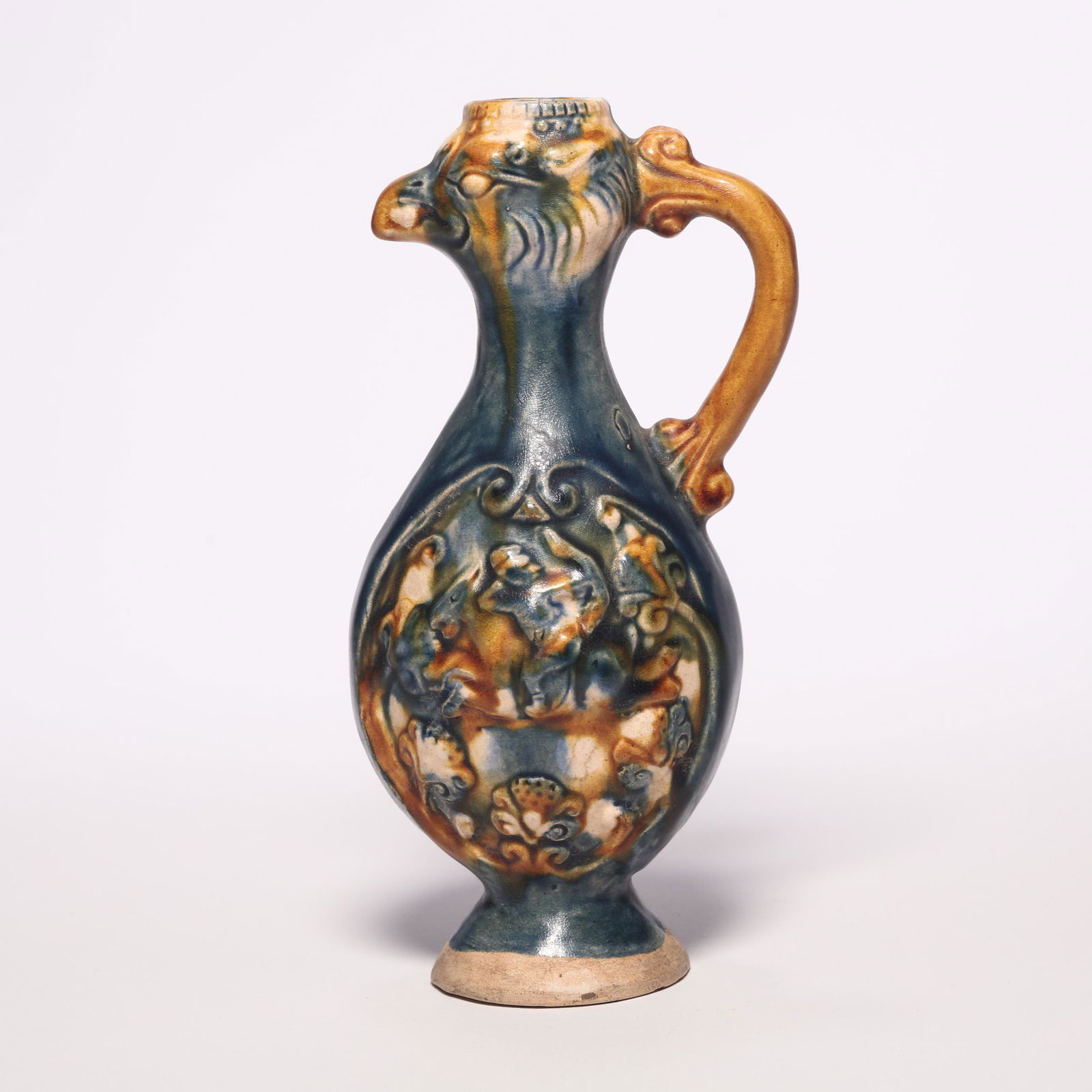 A Sancai Phoenix-Formed Pot with Handle (1 of 9)