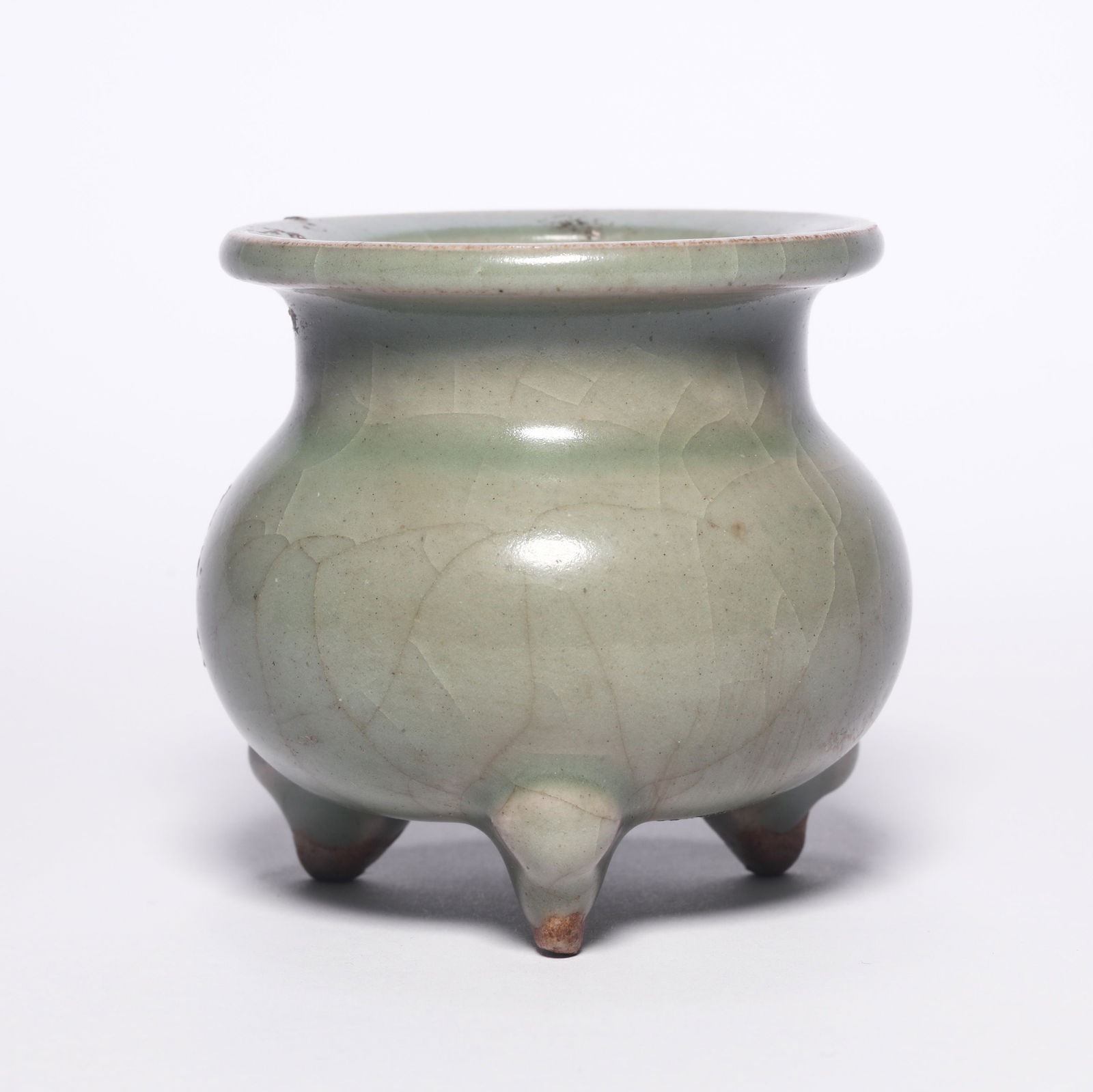 A Longquan Ware Tripod Censer (1 of 7)