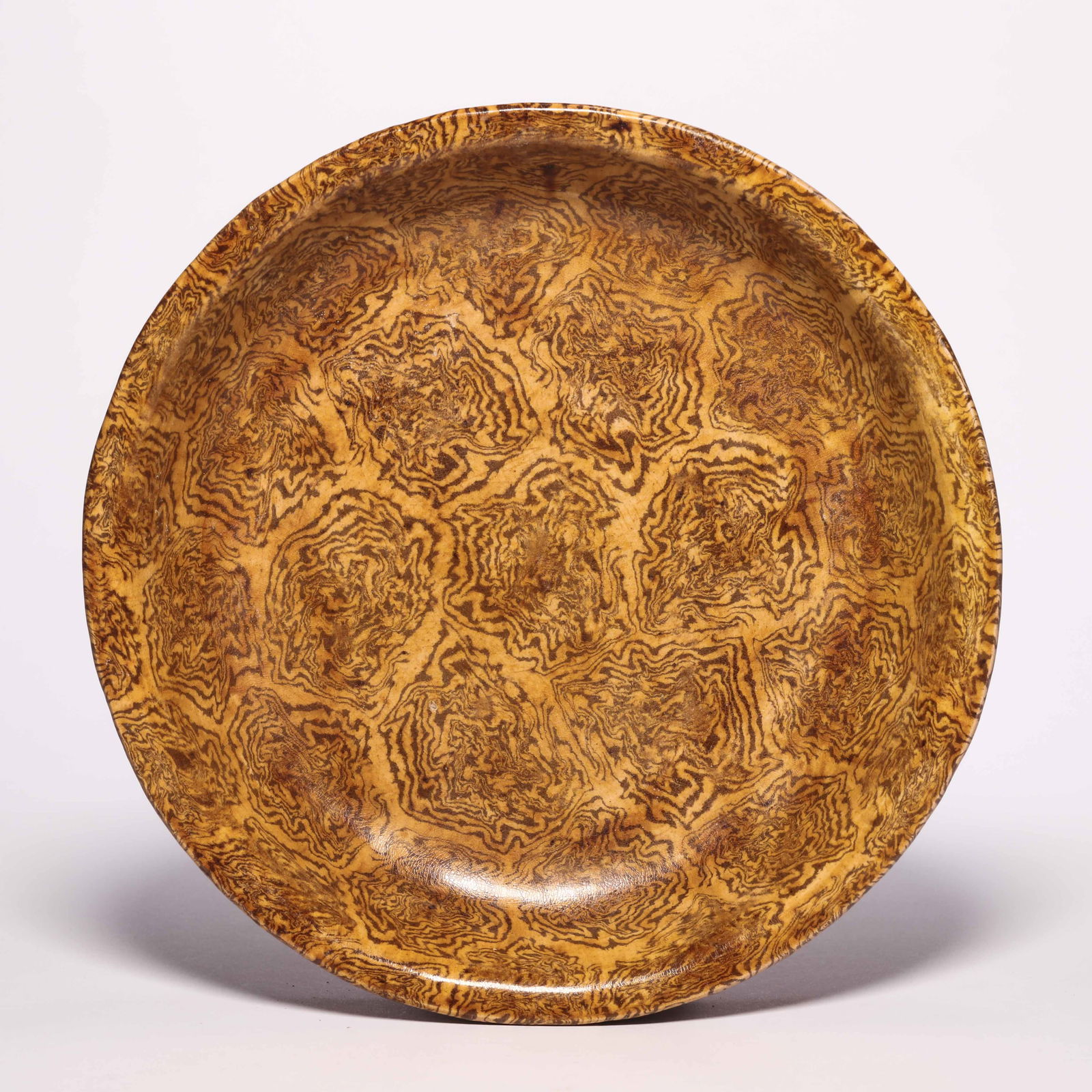 A Yellow-Glazed Marbled Pottery Plate (1 of 6)