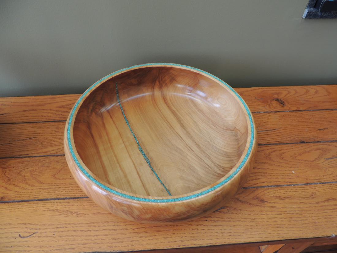 Wood Salad Bowl and Wood Basket $10 to $25 (1 of 4)