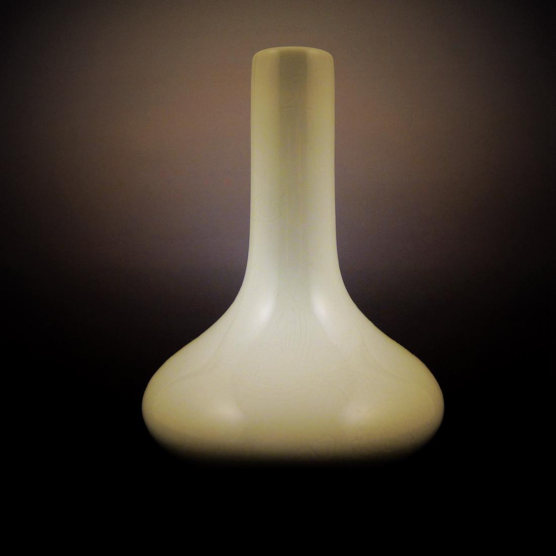 Qing Dynasty sweet white glaze dark carved vase: 清代康熙仿成化甜白釉暗刻赏瓶 Qing Dynasty Kangxi imitation "Chenghua" sweet white glaze dark carved Vase; Dimension: