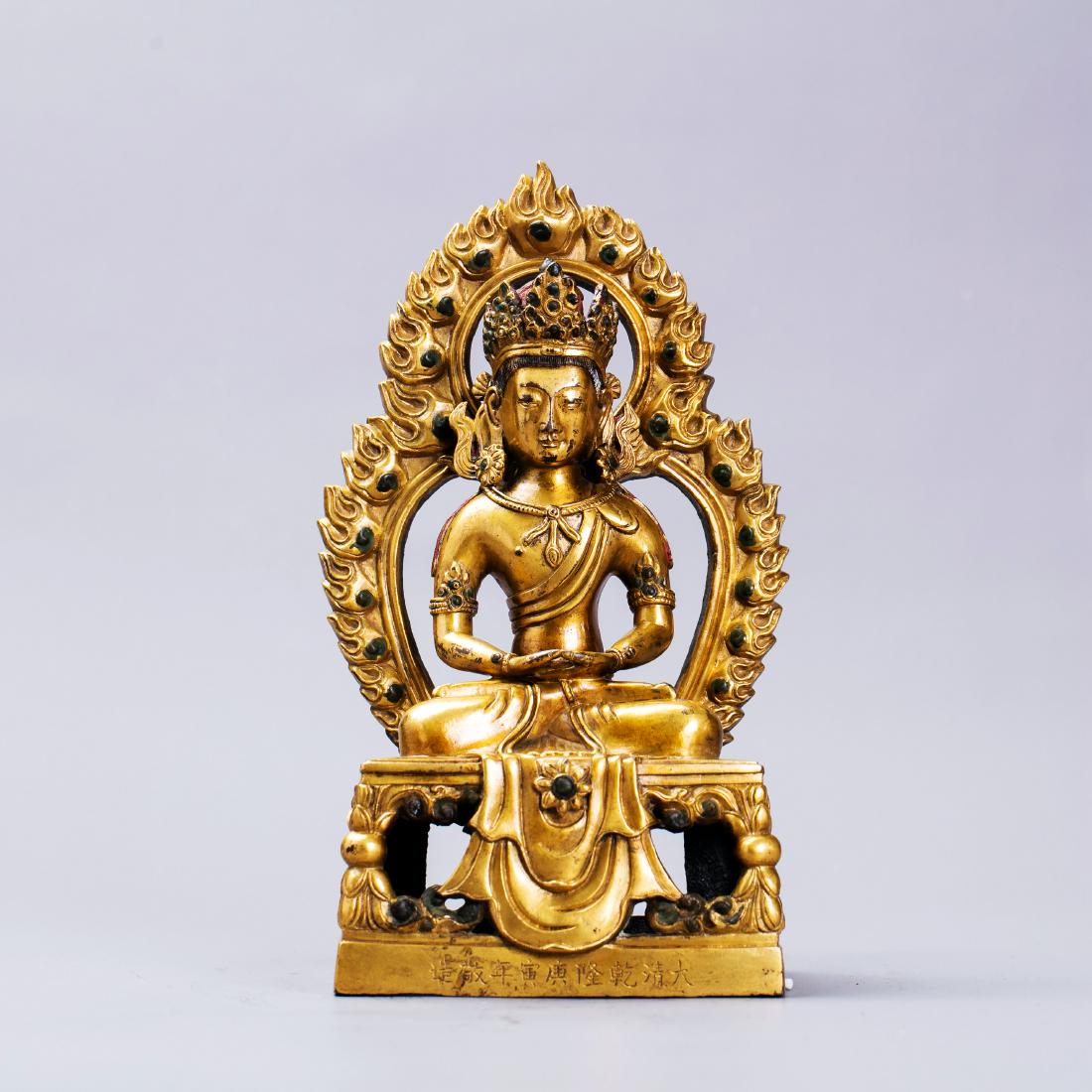 Vintage Chinese Gilt Bronze Buddha Figure: 銅鎏金無量壽佛 H 8.21" W 3.15".1542g