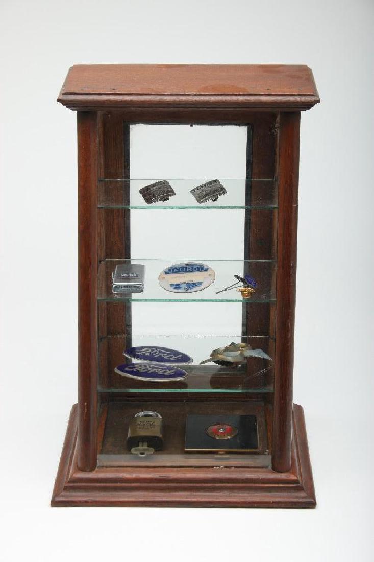 Small Ford Items Case Plant ID Car Emblems Enamel Pins (1 of 7)