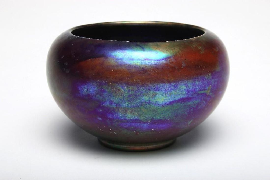 Zsolnay Art Nouveau Hungarian Porcelain Faience 644: Zsolnay Art Nouveau porcelain with iridescent glaze. Form 644 with raised castle mark, c. 1910. 3.25 in. H x 5 in. Dia.