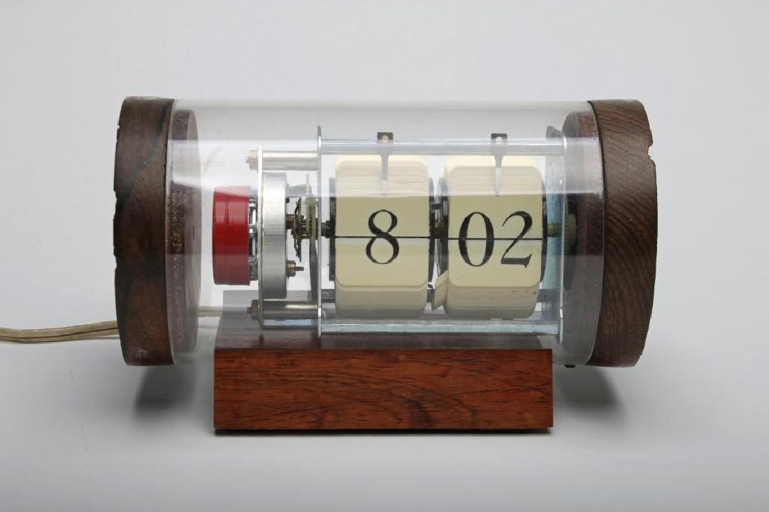 Arthur Umanoff Howard Miller Cylinder Flip Table Clock (1 of 5)