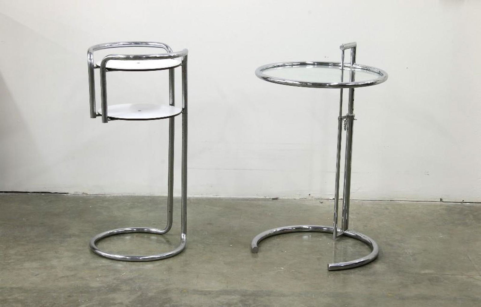 Two Tubular Chrome Glass Side Table Eileen Gray (1 of 5)