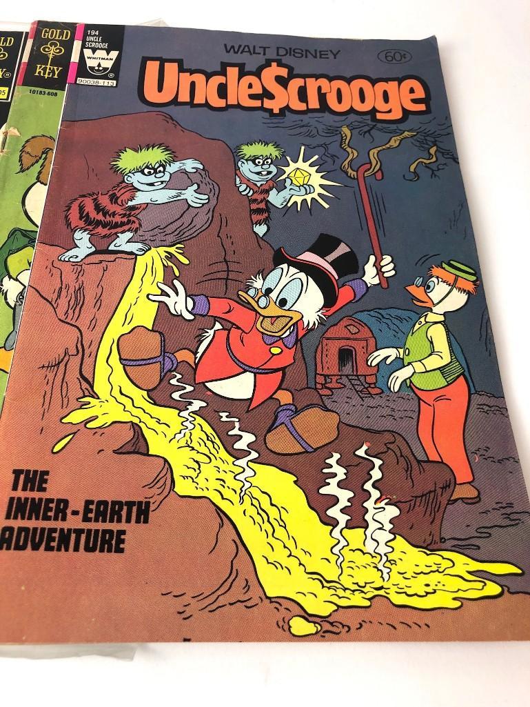 Lot of 15 Comic Books Walt Disney Scrooge 10-60 Cent (1 of 4)