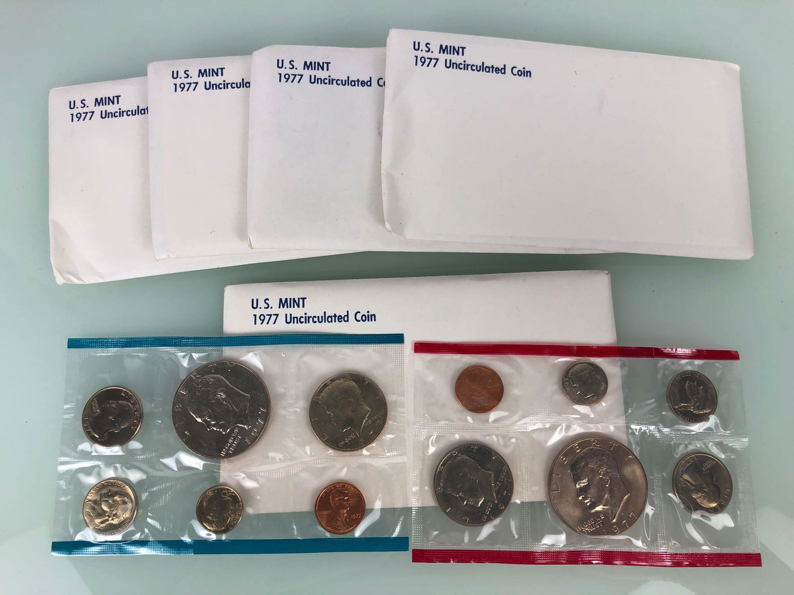 1977 Group of 5 US Mint Uncirculated Coin Set (1 of 1)