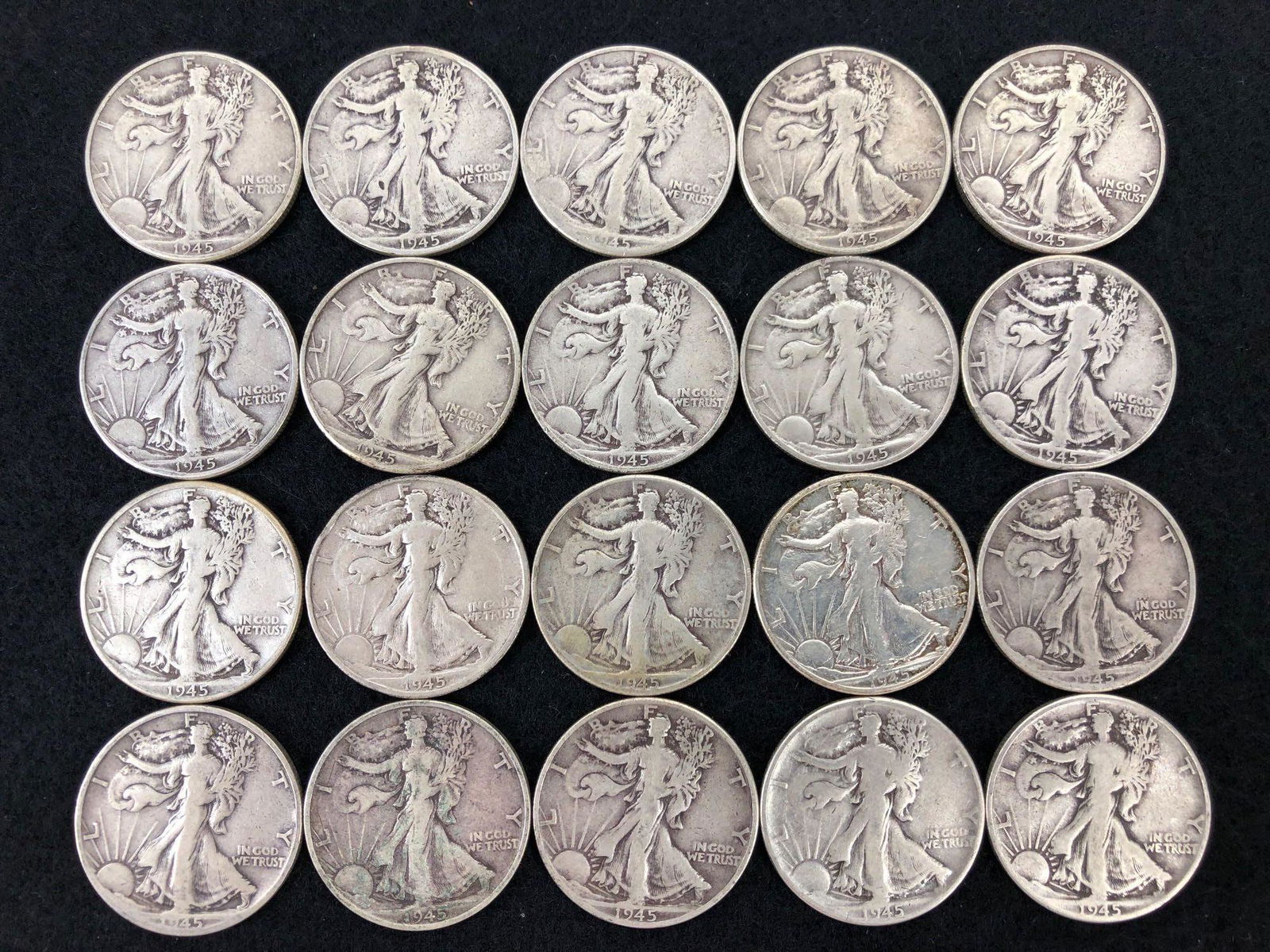 (20) 1945 Walking Liberty Half Dollar Silver Coins (1 of 2)