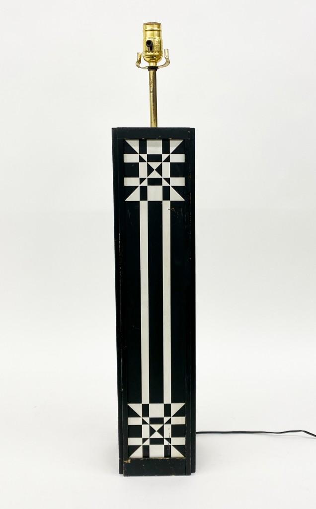 Vintage Painted Wood Table Lamp: Vintage Painted Wood Table Lamp. Approx. 31 in. x 5.5 in. x 5.5 in. Weight 6 lbs. 4 oz.