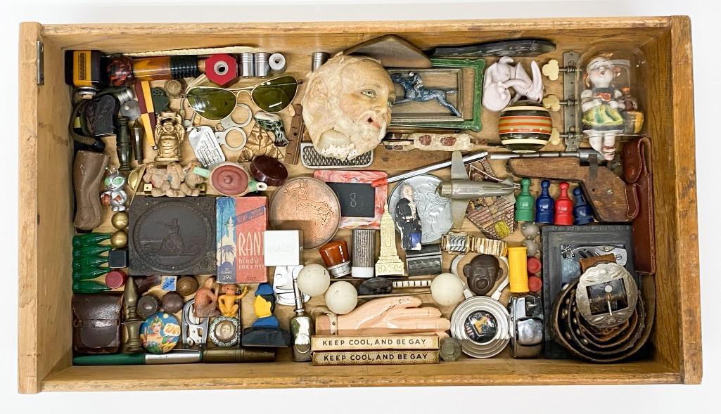 Box of Assorted Vintage Bits and Pieces: Box of Assorted Vintage Bits and Pieces. Bakelite handles, turned aluminum knobs, finials, porcelain, Coca-Cola bottles, and too much more to list. As photographed in flat box approx. 24 x 13 in. Can 