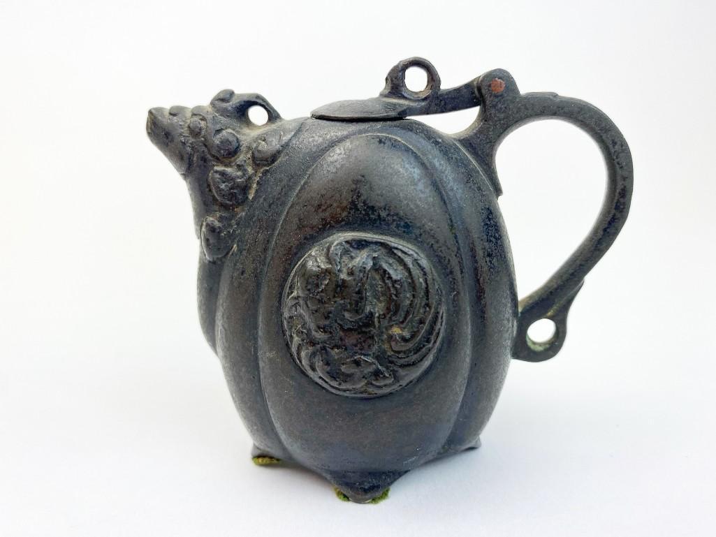 Antique Bronze Chinese Scholar Water Dropper (1 of 13)