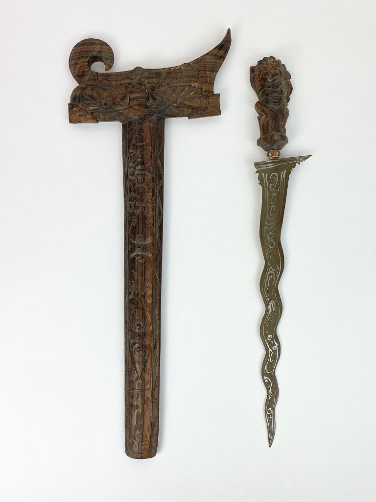 Indonesian Presentation Kris Sword w/ Wood Sheath (1 of 20)
