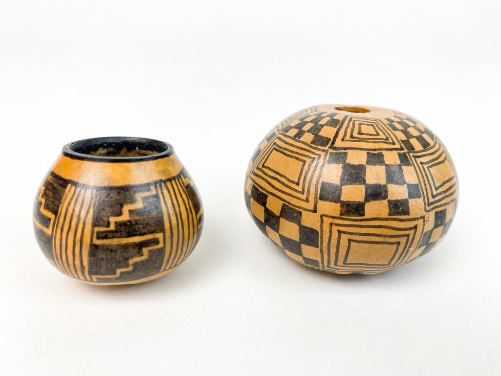 Lot of 2 Linda Blackmore Mini Painted Gourd Pots (1 of 6)