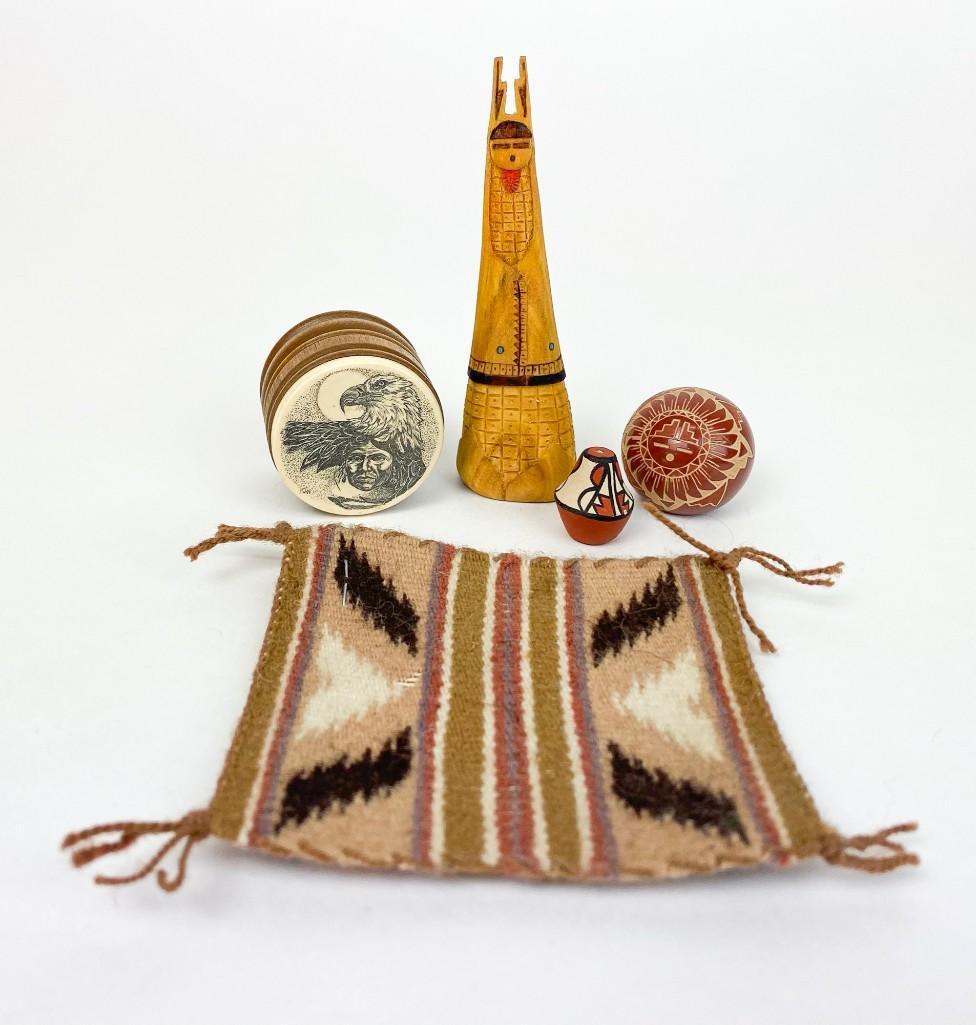 Lot of 5 Miniature American Indian Pots and Figures (1 of 20)