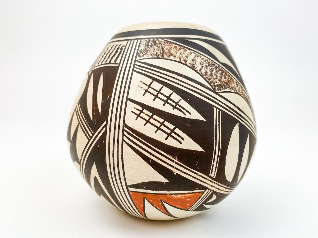 Stella Huma Hopi Painted Clay Pot (1 of 7)