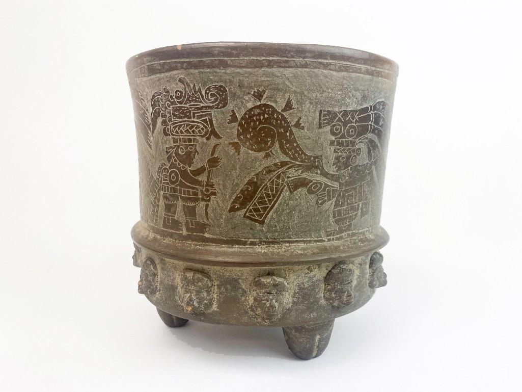 Pre-Colombian Footed Bowl (1 of 15)