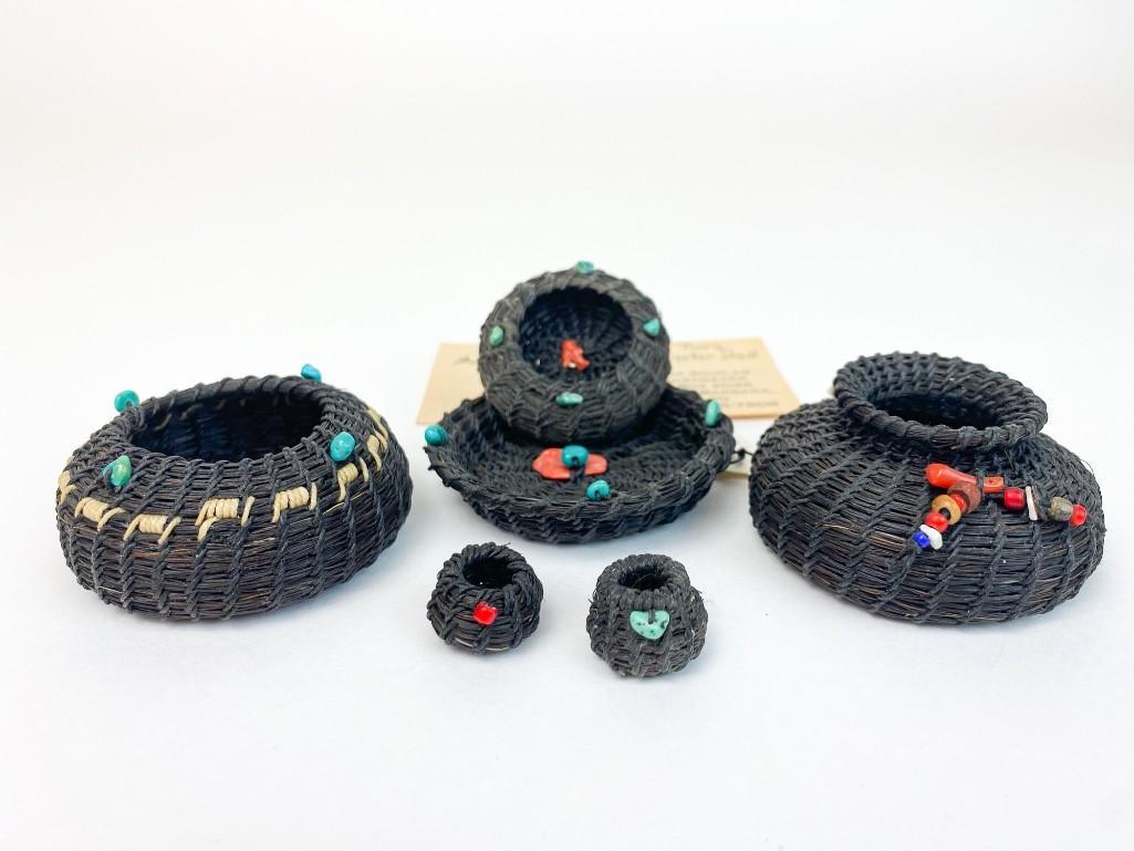 Lot of 6 Linda Aguilar Horsehair  Miniature Baskets (1 of 11)