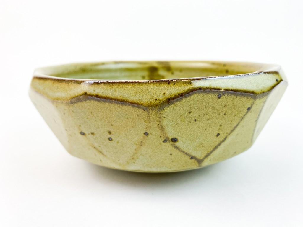 Antonio Prieto Studio Pottery Bowl (1 of 10)
