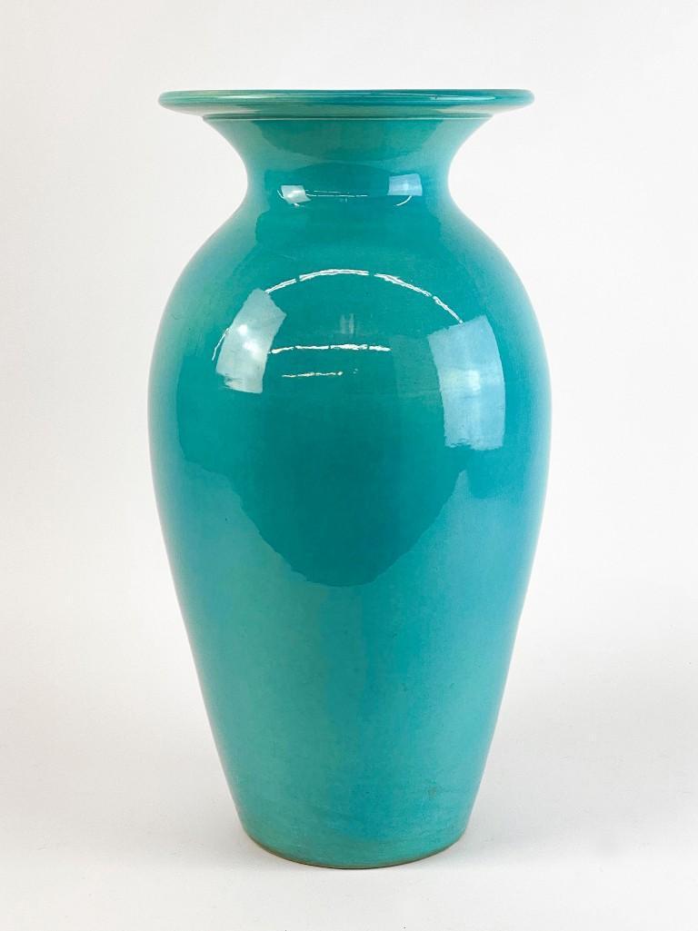 Fred Johnson for Bauer Large Turquoise Floor Vase (1 of 5)