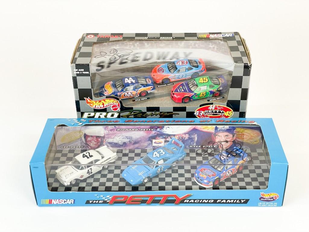 Lot of Two (2) Kyle Petty Signed Hot Wheels Sets (1 of 8)