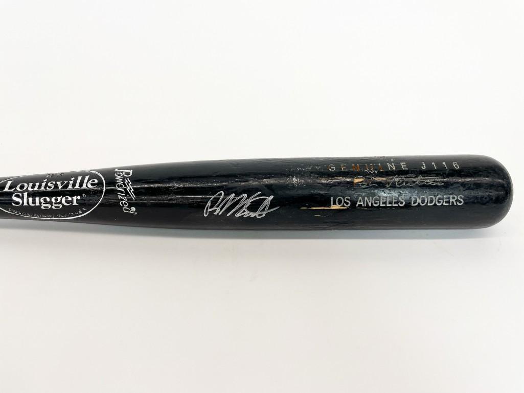 Robin Ventura Signed Louisville Slugger Dodgers MLB Bat (1 of 9)