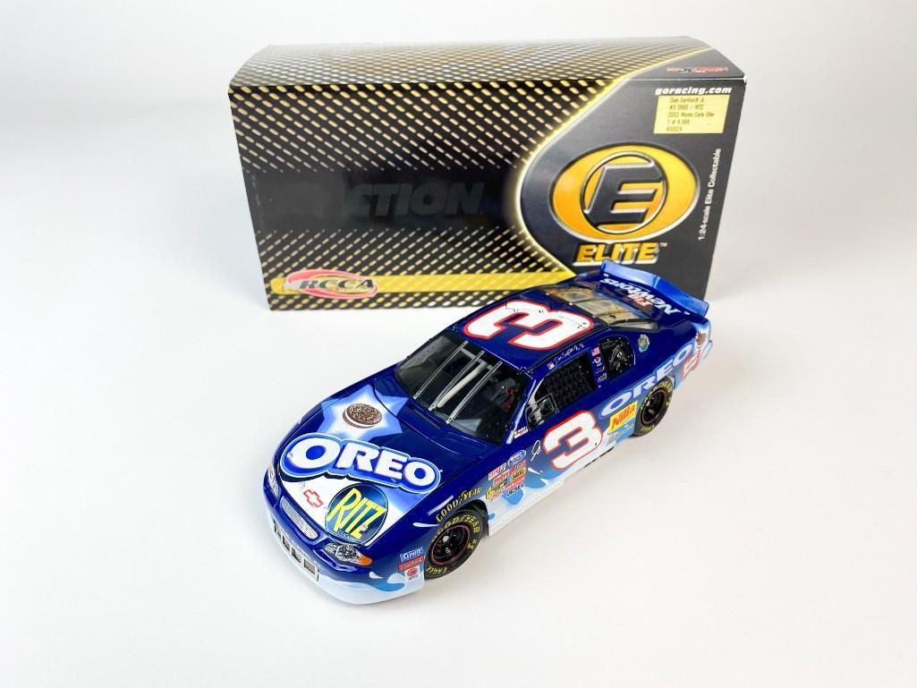 Dale Earnhardt Jr. #3 Oreo/ Ritz 2002 Monte Carlo Elite: Dale Earnhardt Jr. #3 Oreo/ Ritz 2002 Monte Carlo Elite Model Car 1:24 Scale. Overall good condition. Includes original box. Very minor wear on box. Weight: 2.3 lbs.