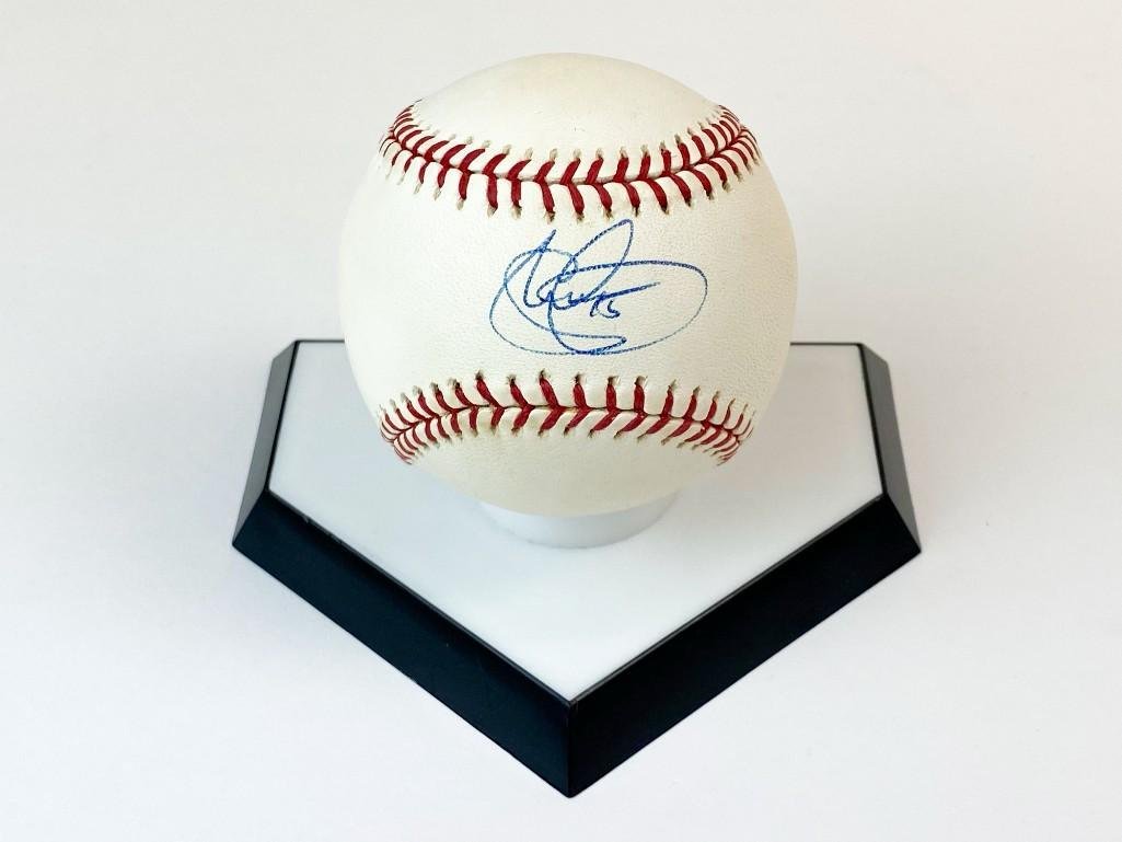Shawn Green Signed Baseball Dodgers (1 of 3)