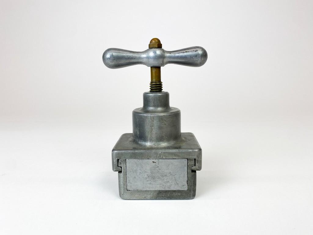 Applebaum Suppository Machine by Druggist Appliance MFG (1 of 12)