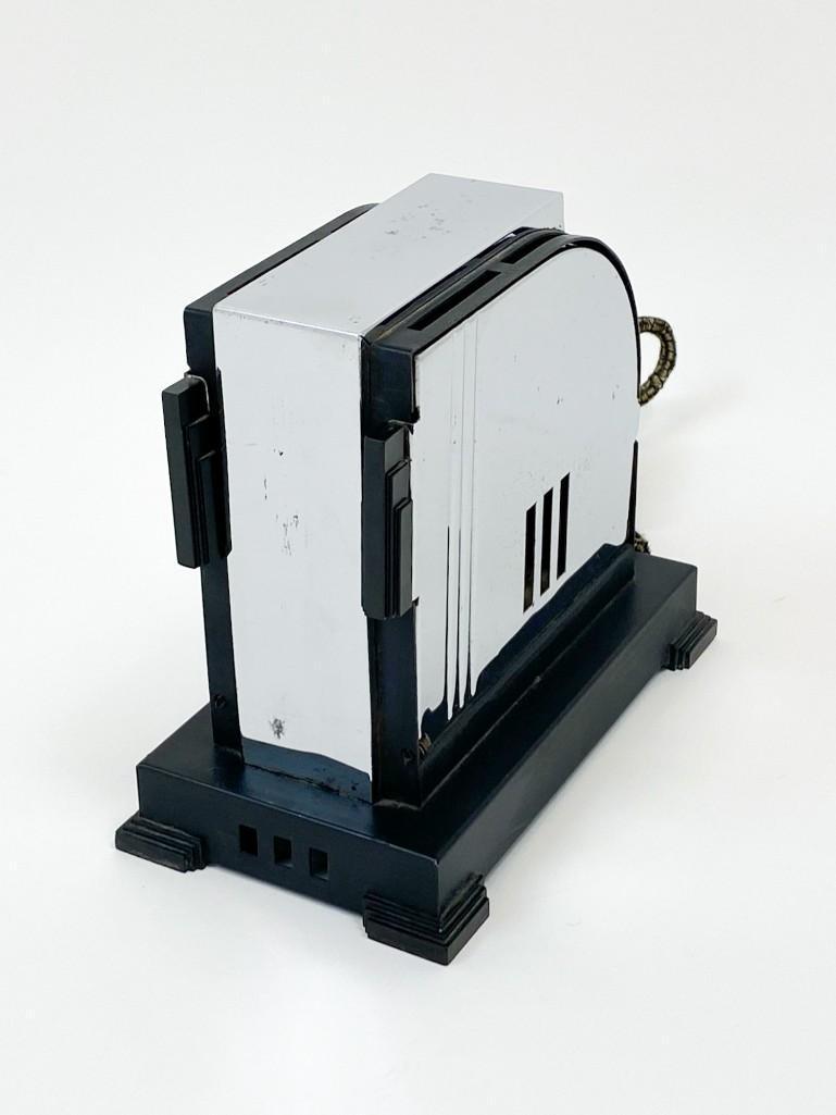 Handyhot Turnover Toaster Chrome 1930s Model No. D-9178 (1 of 6)