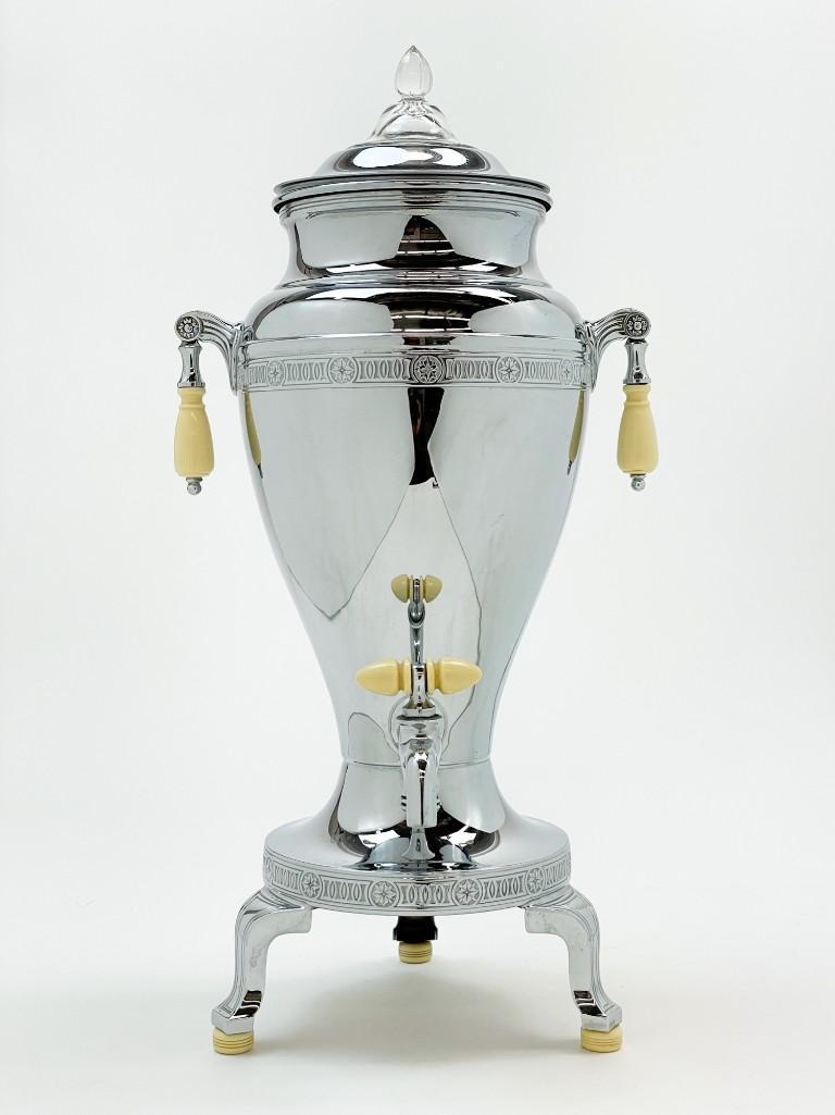 Universal Trianon Chrome 9 Cup Coffee Maker Circa 1930s (1 of 6)
