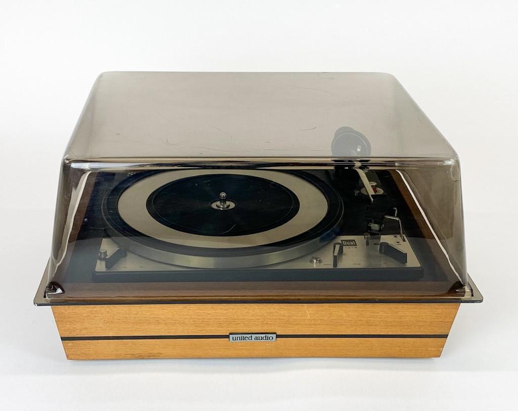Dual 1218 United Audio Turntable (1 of 9)