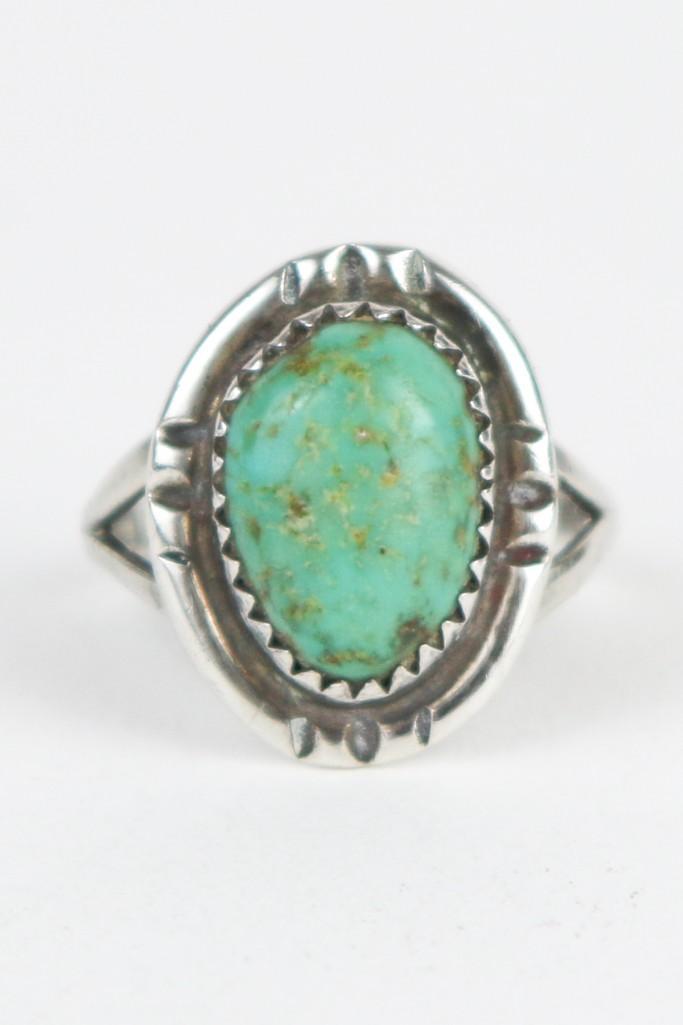 Navajo Silver Turquoise Green Ring (1 of 4)