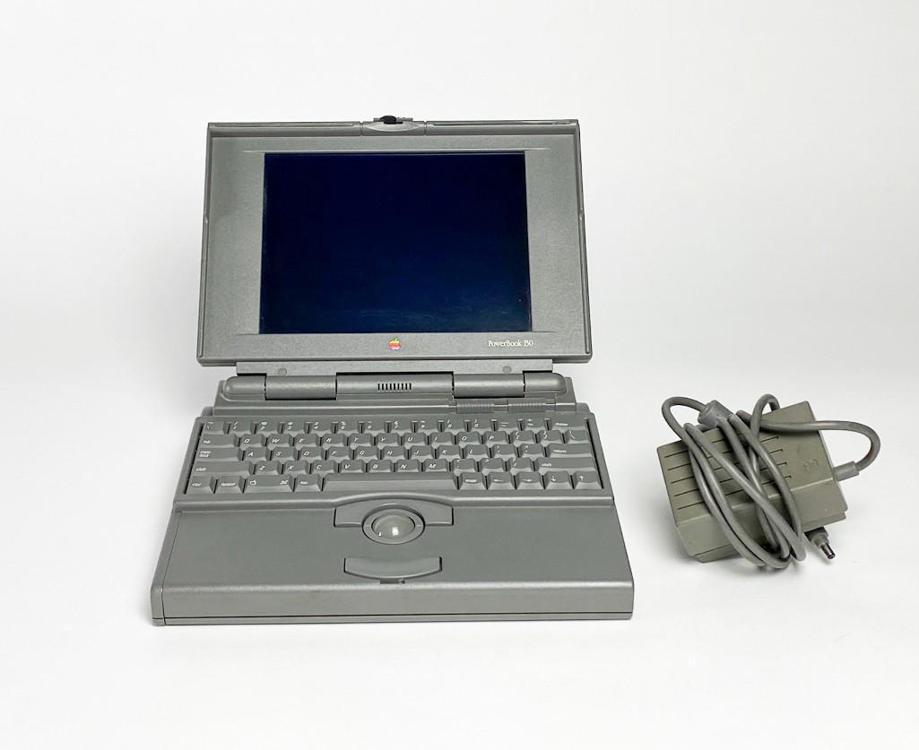 Apple Powerbook 150 Laptop (1 of 8)