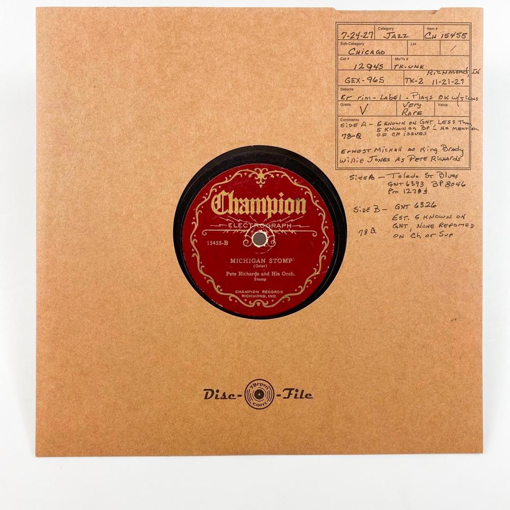 Ch 15455 King Brady's Clarinet Band - Lazybone Blues (A) / Pete Richards and His Orchestra -: Ch 15455 King Brady's Clarinet Band - Lazybone Blues (A) / Pete Richards and His Orchestra - Michigan Stomp (B). This record is part of a 800+ piece single-owner collection from a Los Angeles estate.W