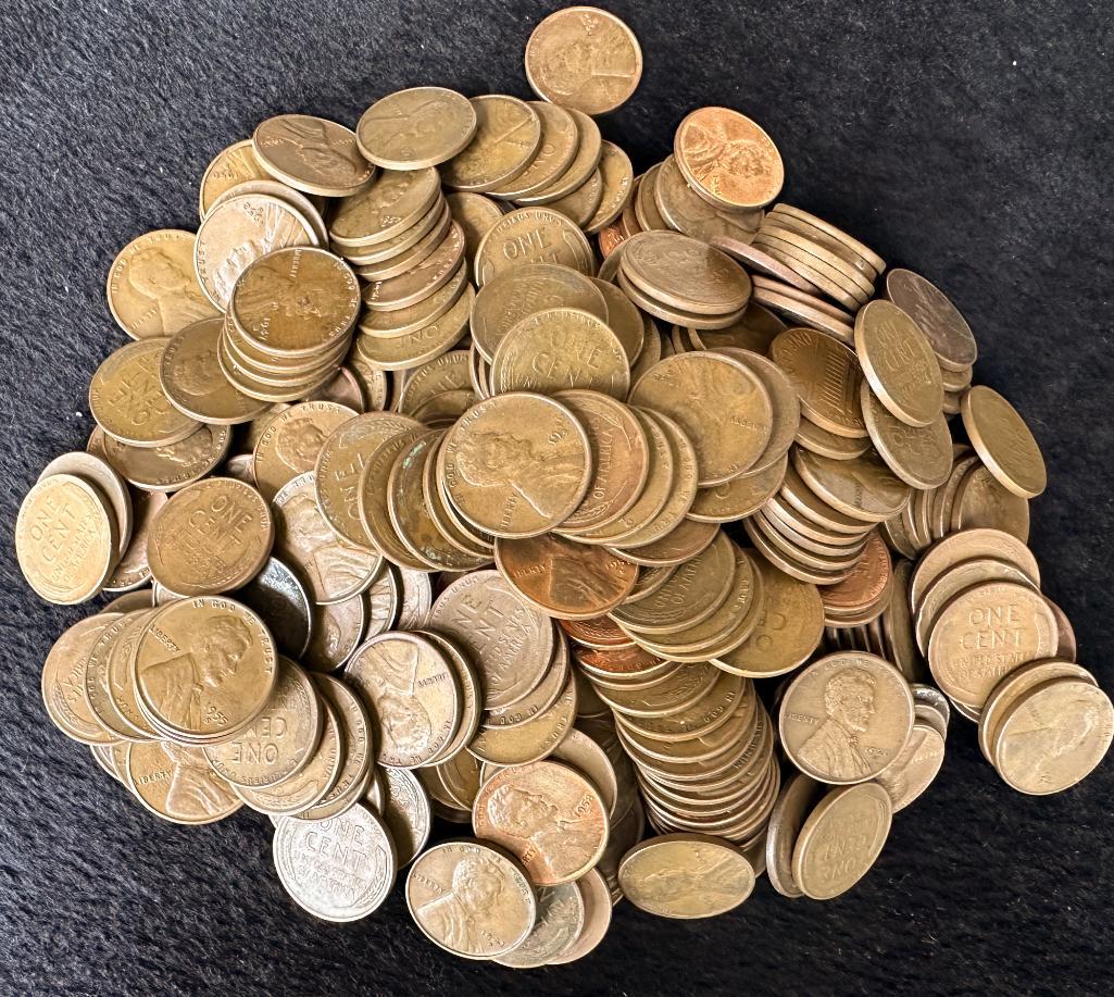 300 Wheat Pennies Assorted Dates US Coins (1 of 1)