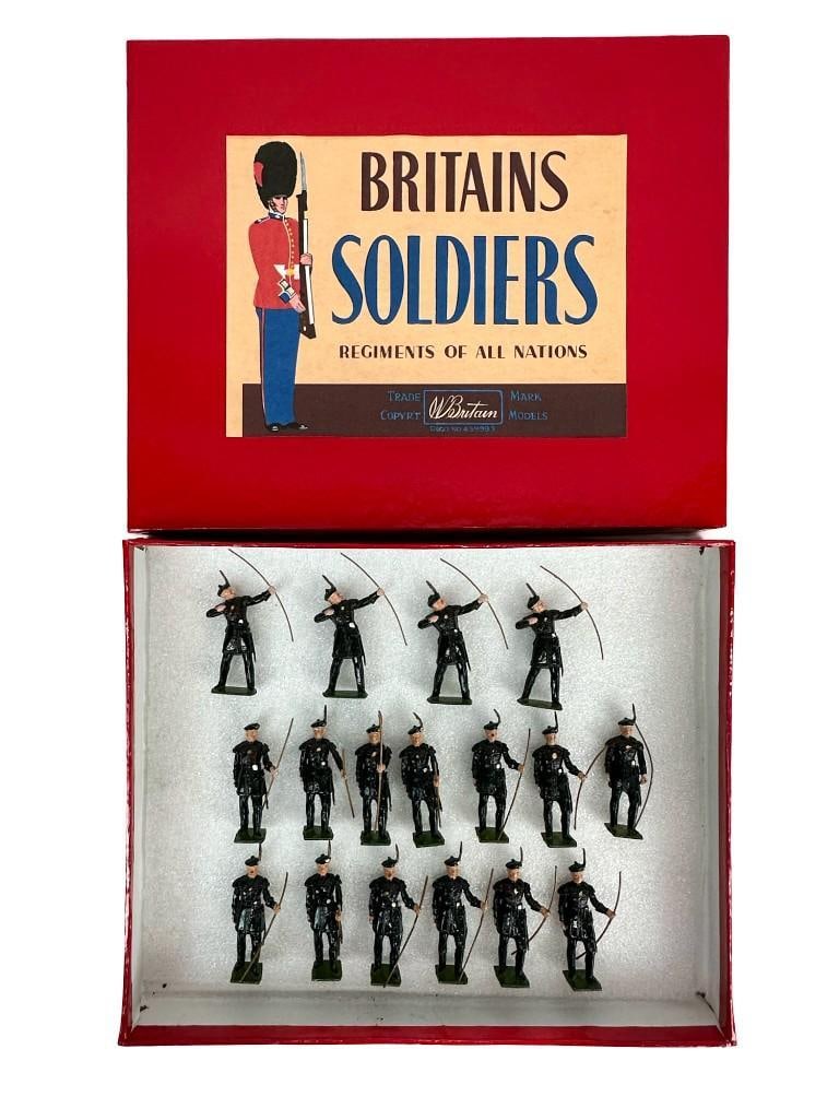 Britains Set Royal Company of Archers #2079 (1 of 5)