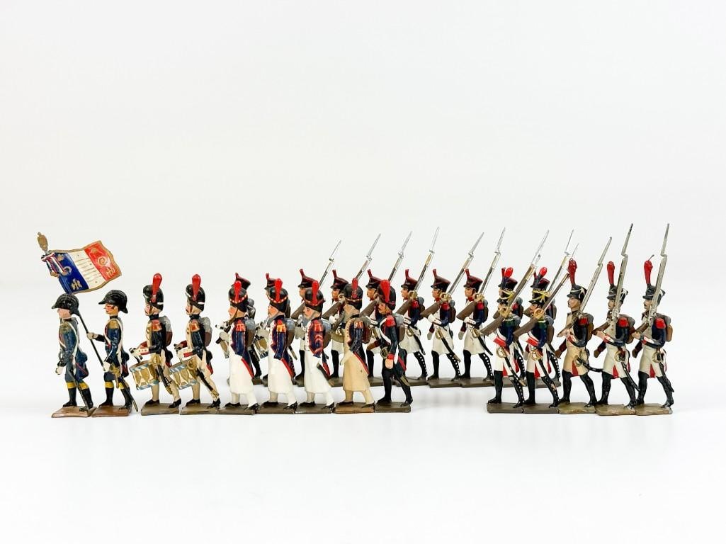 Assorted Lot of CBG Mignot Napoleonic Guards & Infantry Lead Soldiers (1 of 7)