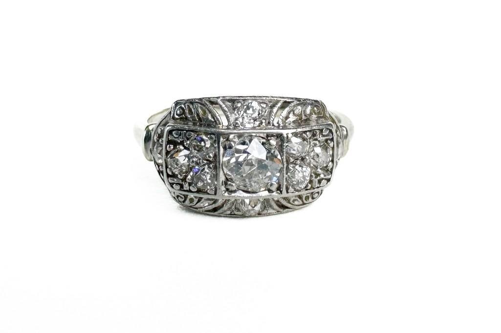 Antique Art Deco Diamond Ring (1 of 6)