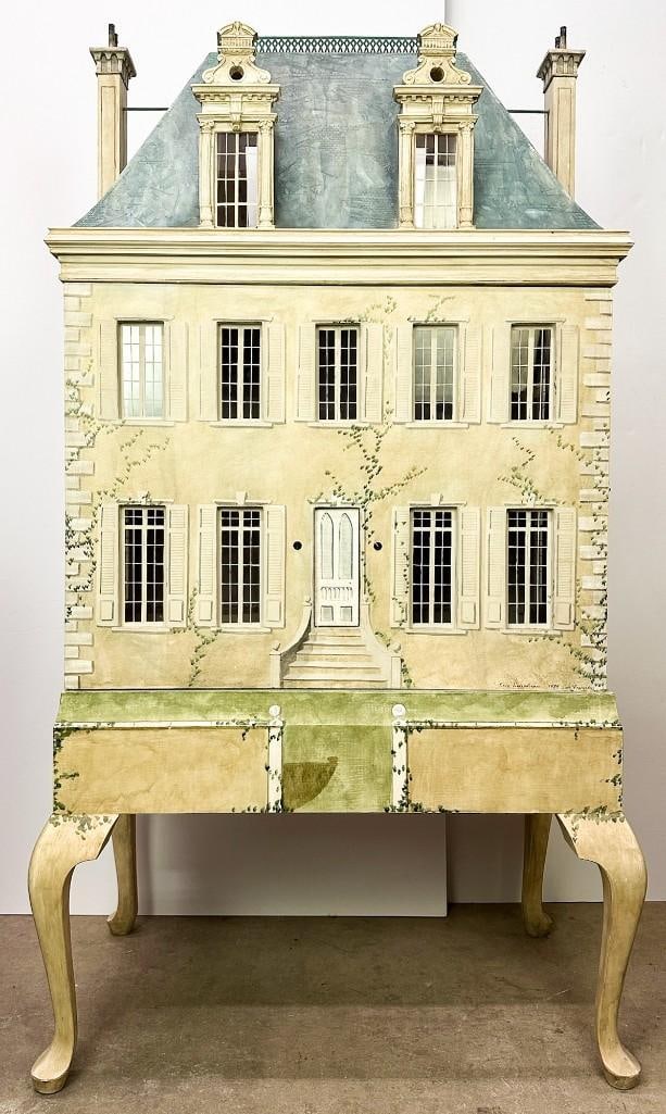 Eric Lansdown French Painted Wood Chateau Doll House 1989 (1 of 18)