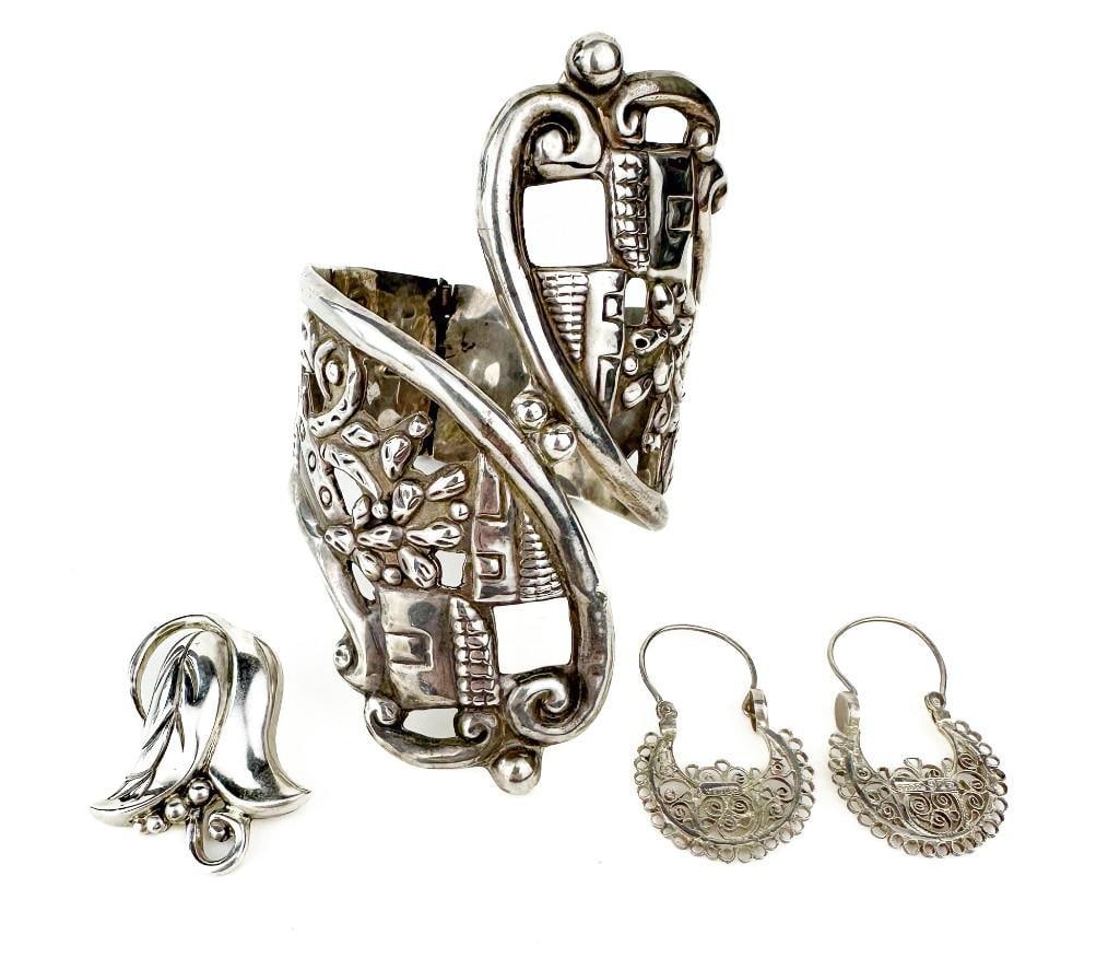 Lot of 3 Vintage Mexican Sterling, Miguel Brooch, Balladeres Cuff, Oaxaca Earrings (1 of 6)