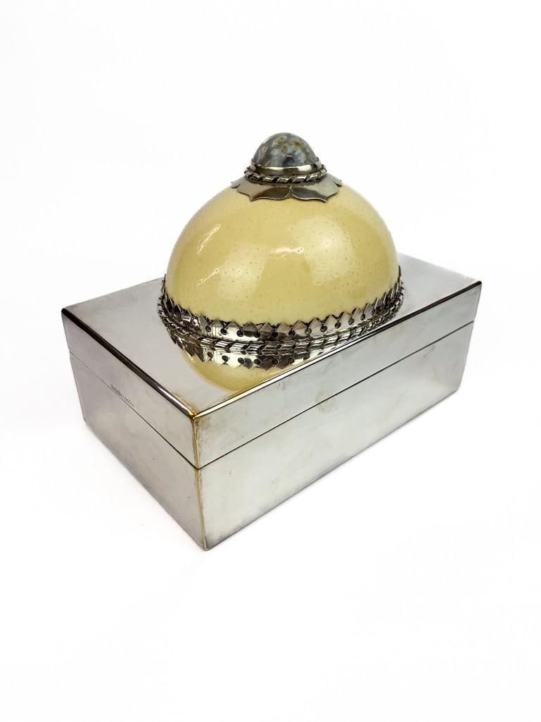 Late 20th Century Art Deco Anthony Redmile Ostrich Egg Mounted Silver Plated Dresser Box (1 of 12)