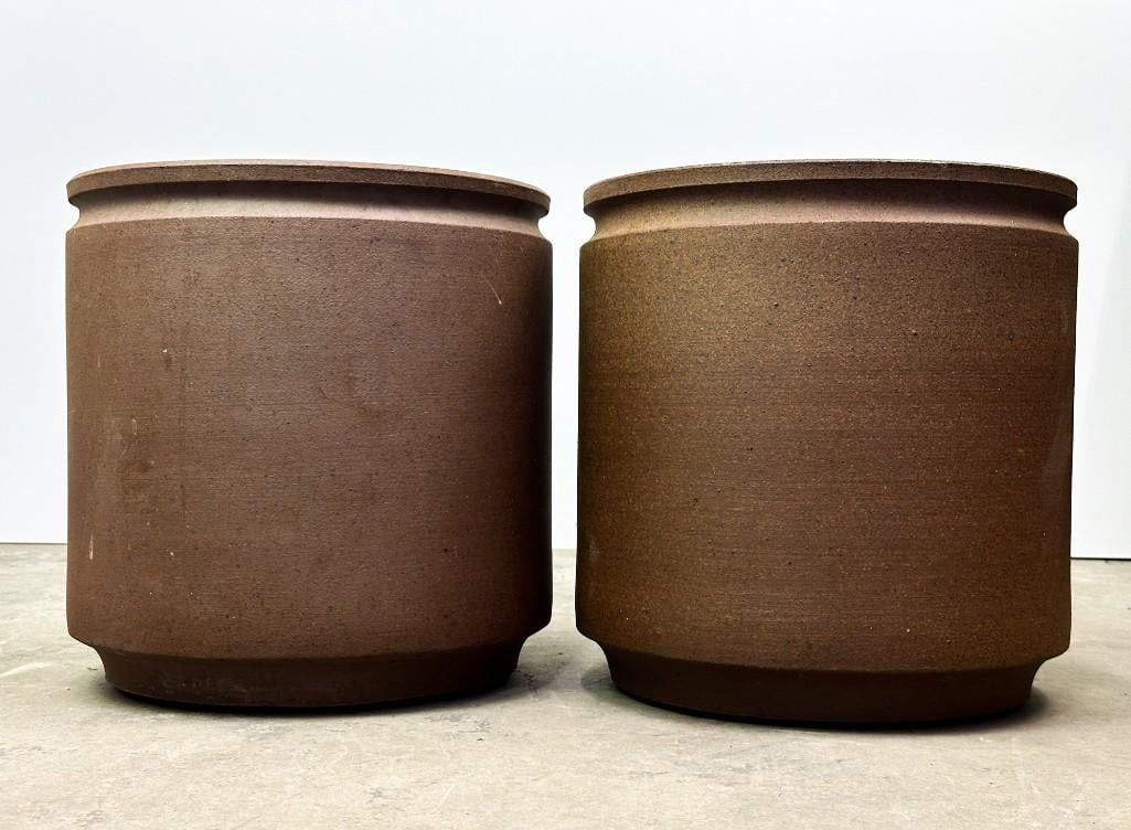 Robert Maxwell David Cressey for Earthgender Pair of Stoneware Planters 15" H (1 of 4)