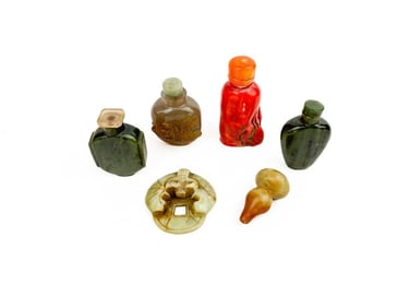 Kusler: Lot of 6 Chinese Snuff Bottles and Beads