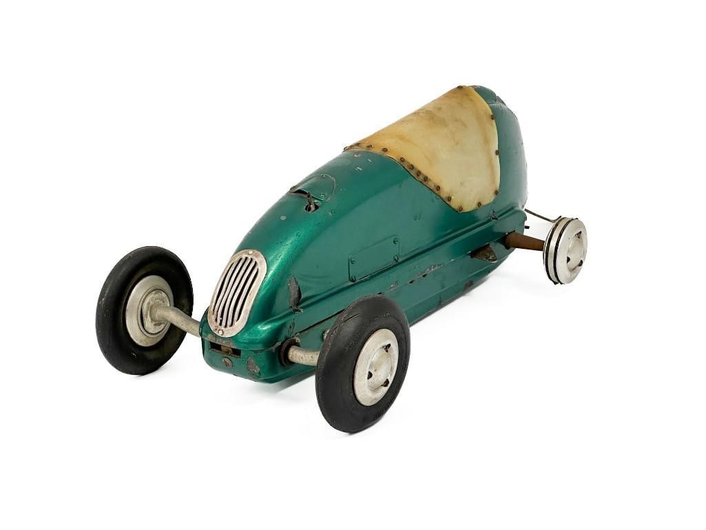 Vintage Tether Car With Gas Engine Green Toy Race Car (1 of 7)
