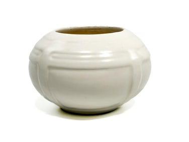 1917 Roseville Pottery Ivory II Art Deco Pot