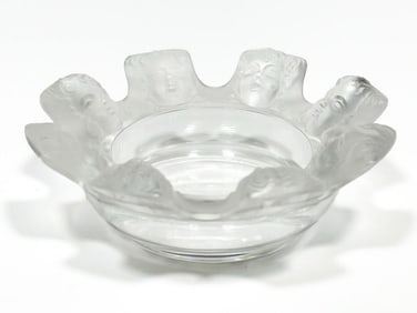 Lalique Crystal Saint Nicholas Ashtray 4.25 in.