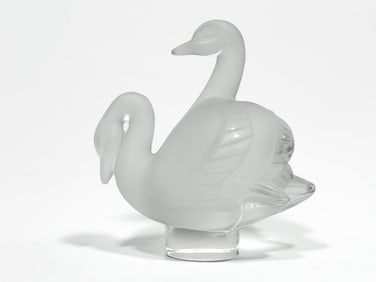 Lalique Crystal Deux Cygnes (Two Swans) Figure
